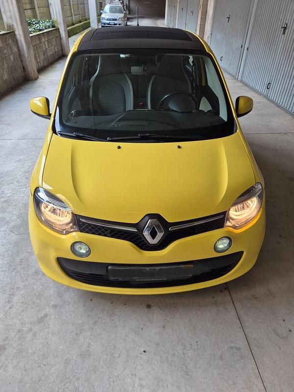 Usata Renault Twingo SE 69 CV (50 kW) 2016 Giallo Utilitaria