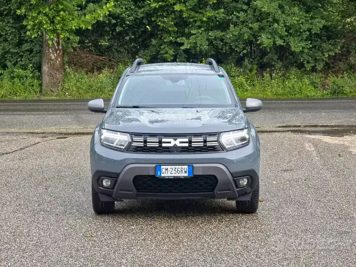 Begagnad Dacia Duster Extreme 116 HK (85 kW) 2023 Grön SUV