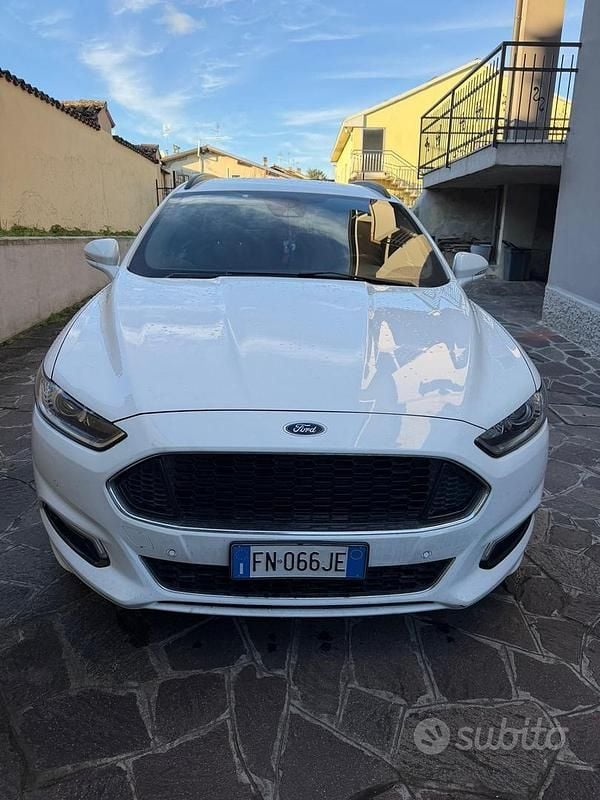 Usata Ford Mondeo ST-Line 150 CV (110 kW) 2018 Bianco Station wagon