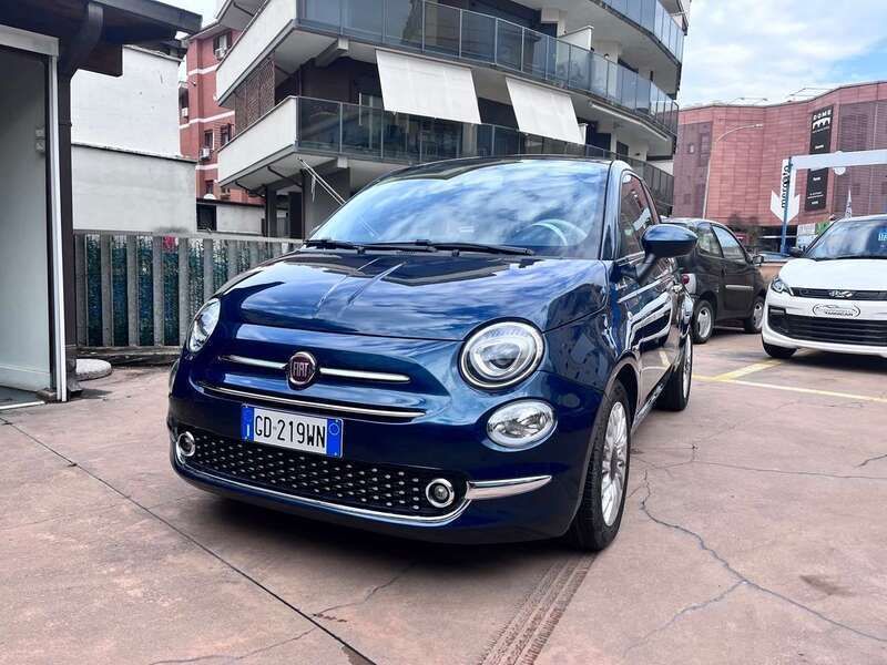 Usata Fiat 500 Dolcevita 70 CV (51 kW) 2021 Blu/azzurro Utilitaria