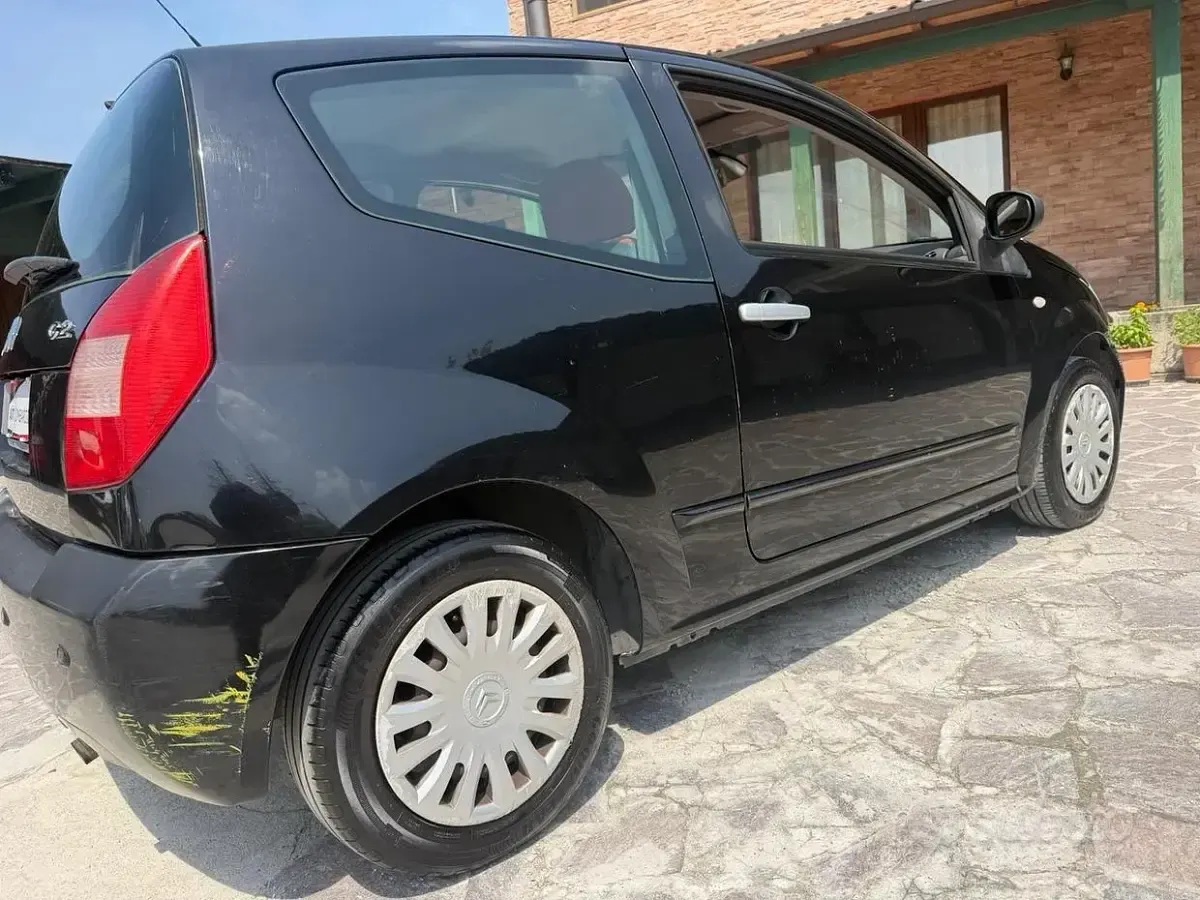 Usata Citroën C3 Elegance 60 CV (44 kW) 2004 Nero Berlina