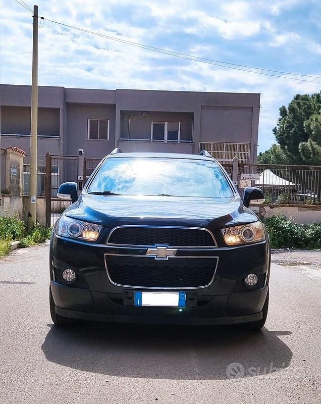 Usata Chevrolet Captiva LT 163 CV (119 kW) 2011 Nero SUV