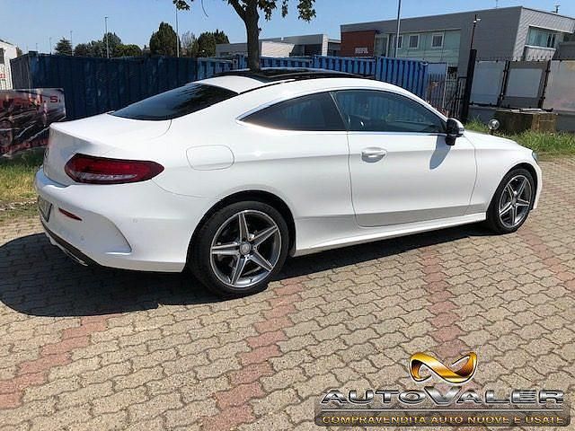 Usata Mercedes C180 Premium 156 CV (114 kW) 2016 Bianco Coupé