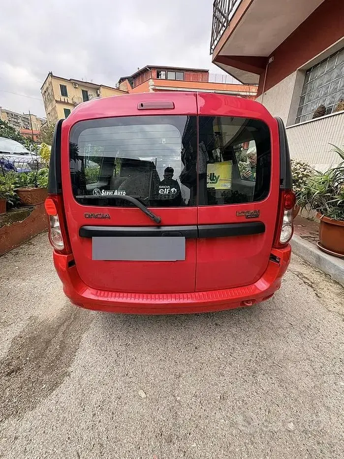 Usata Dacia Logan 87 CV (63 kW) 2010 Rosso Station wagon