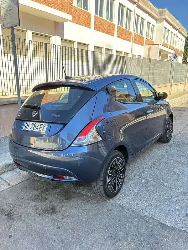 Usata Lancia Ypsilon S 69 CV (50 kW) 2021 Utilitaria