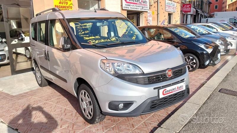 Usata Fiat Doblò Lounge 2018 Grigio Monovolume