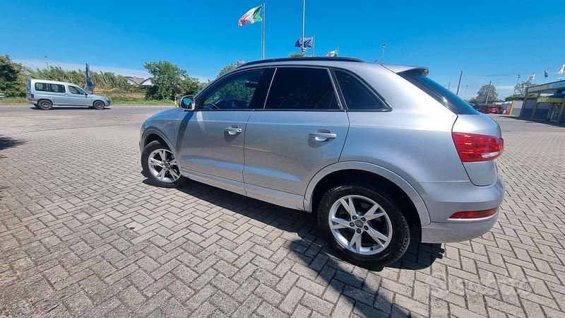 Usata Audi Q3 Business 150 CV (110 kW) 2016 Grigio SUV