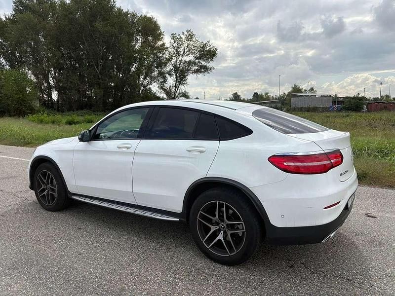 Usata Mercedes GLC250 204 CV (150 kW) 2019 Coupé