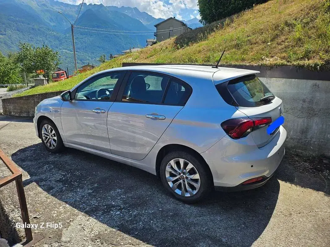Usata Fiat Tipo Easy 95 CV (69 kW) 2019 Argento Berlina