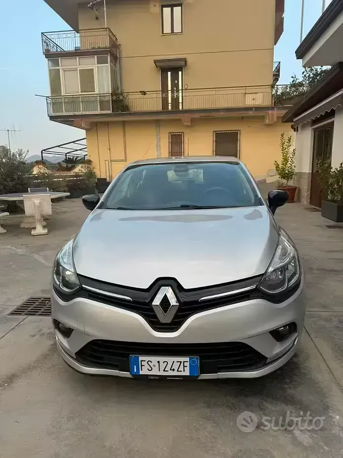 Usata Renault Clio IV 75 CV (55 kW) 2018 Grigio Berlina