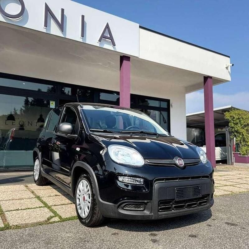 Usata Fiat Panda S 69 CV (50 kW) 2024 Nero Berlina