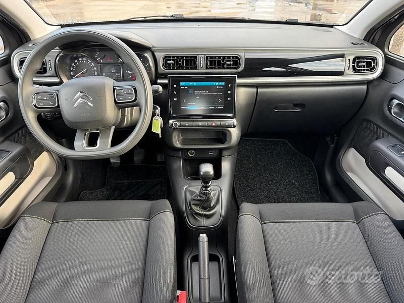 Usata Citroën C3 102 CV (75 kW) 2022 Grigio Berlina