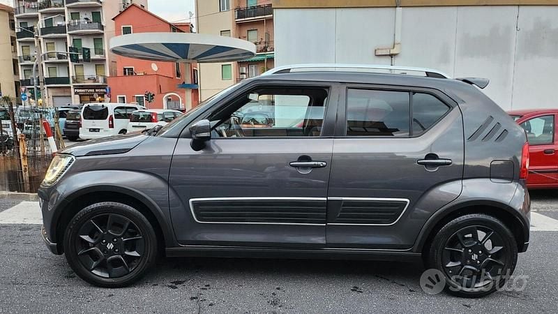 Usata Suzuki Ignis 90 CV (66 kW) 2017 Grigio Utilitaria