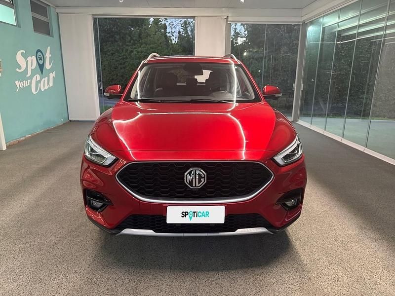 Usata MG ZS Luxury 111 CV (81 kW) 2023 Rosso Cabrio