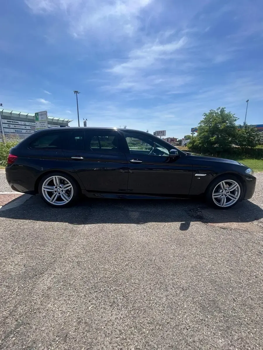 Usata BMW 520 M Sport 190 CV (139 kW) 2015 Blu Station wagon