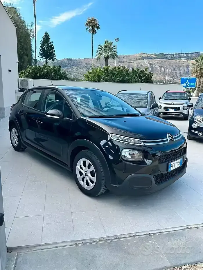 Usata Citroën C3 Shine 99 CV (72 kW) 2017 Nero Berlina