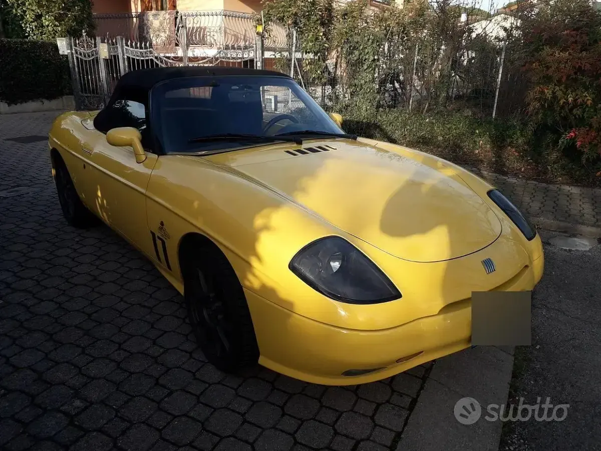 Usata Fiat Barchetta 131 CV (96 kW) 1997 Giallo Cabrio