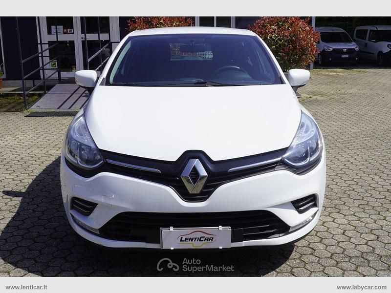Usata Renault Clio V Business 75 CV (55 kW) 2020 Bianco Berlina