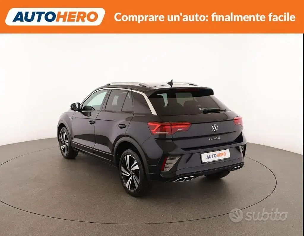 Usata VW T-Roc R-line 150 CV (110 kW) 2023 Nero SUV