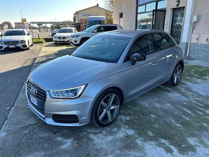 Usata Audi A1 Sport 90 CV (66 kW) 2016 Argento Utilitaria