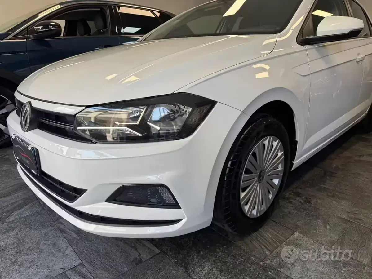Usata VW Polo Comfortline 80 CV (58 kW) 2019 Bianco Utilitaria