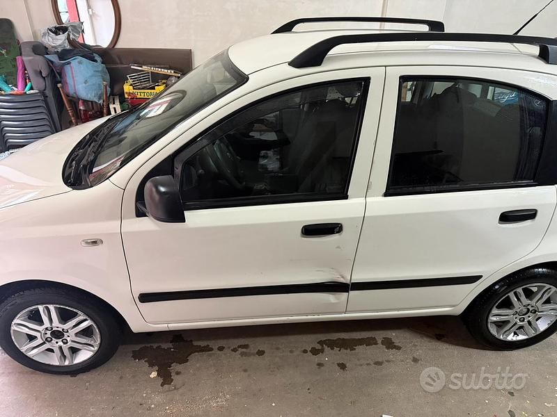 Usata Fiat Panda 2011 Bianco Utilitaria