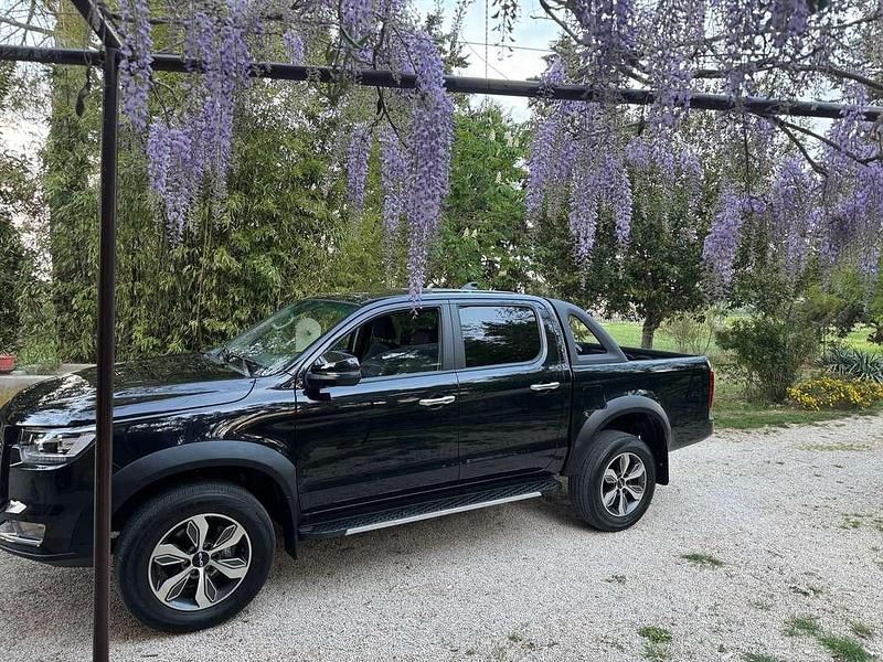 Usata EVO Cross 4 136 CV (100 kW) 2024 Nero Pick-up