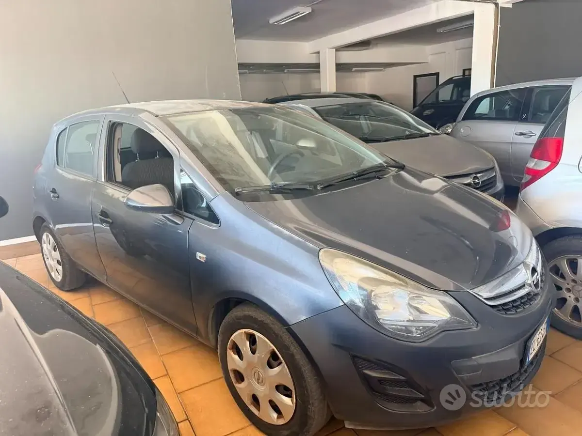 Usata Opel Corsa Club 75 CV (55 kW) 2016 Grigio Utilitaria