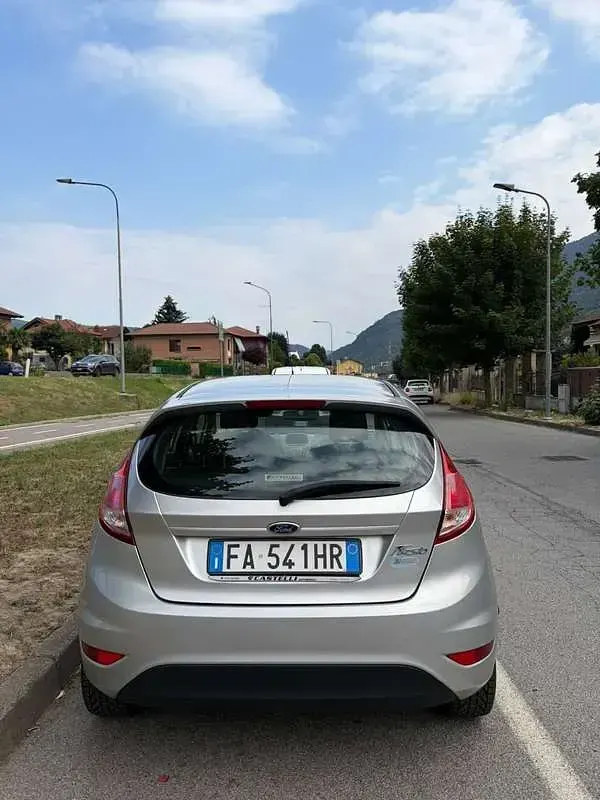 Usata Ford Fiesta 75 CV (55 kW) 2008 Utilitaria