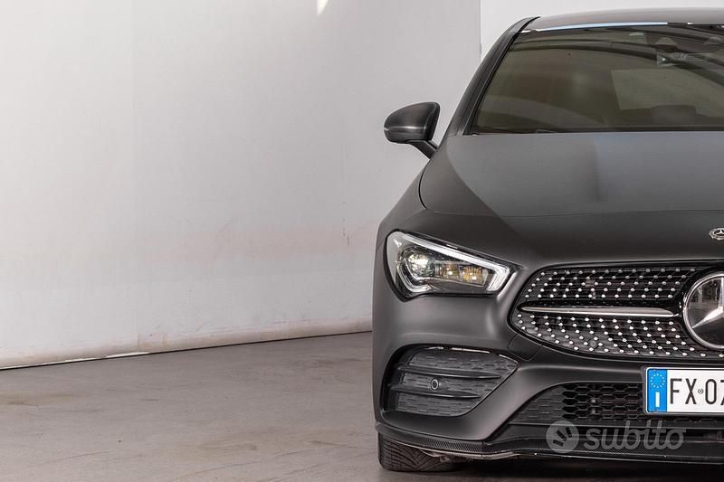 Usata Mercedes CLA200 Premium 150 CV (110 kW) 2019 Nero Station wagon