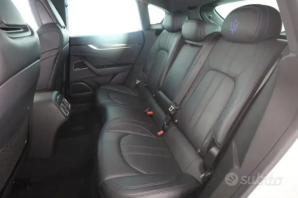 Usata Maserati Levante GT 330 CV (242 kW) 2023 Bianco SUV