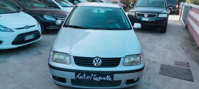 Argento Usata 2000 VW Polo Comfortline Tre volumi | 1500 € (Ottimo prezzo) - Immagine 1/4