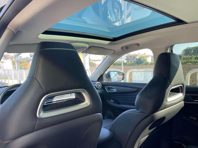 Usata MG HS Luxury 162 CV (119 kW) 2024 Nero SUV