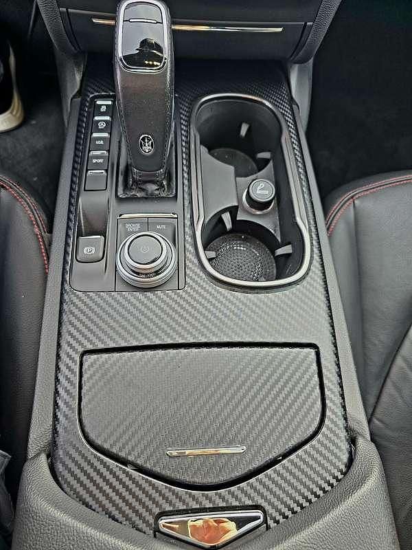 Usata Maserati Ghibli GT 330 CV (242 kW) 2022 Nero Berlina