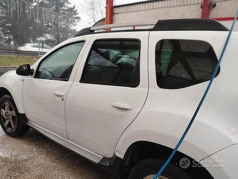 Usata Dacia Duster 2013 Bianco SUV
