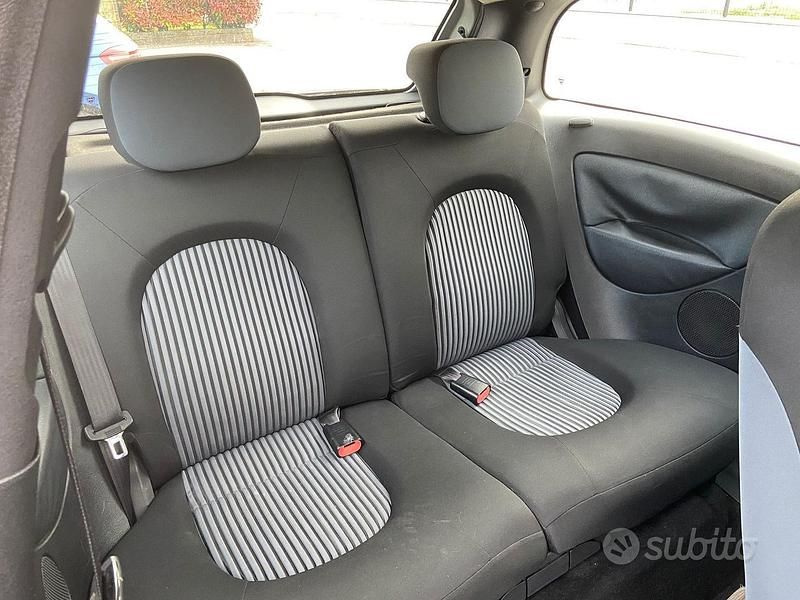 Usata Lancia Ypsilon 60 CV (44 kW) 2008 Grigio Utilitaria