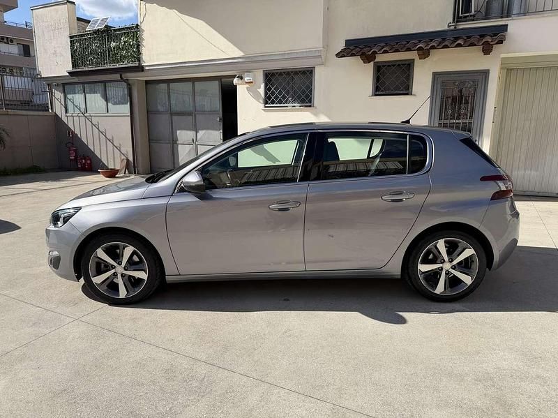 Usata Peugeot 308 Business-Line 150 CV (110 kW) 2016 Other Berlina
