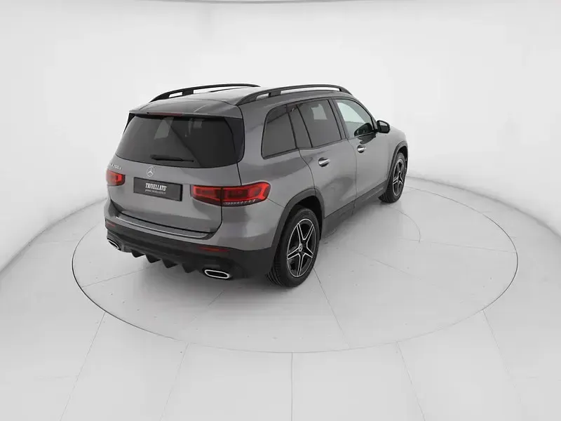 Usata Mercedes GLB200 Premium 150 CV (110 kW) 2021 Grigio SUV