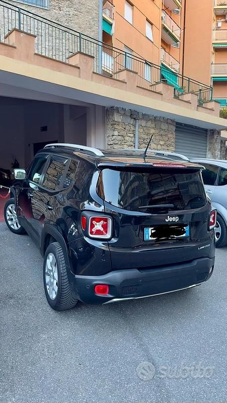 Usata Jeep Renegade Limited 120 CV (88 kW) 2015 Nero SUV