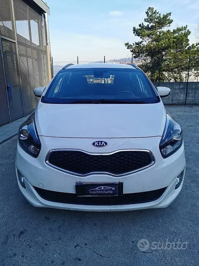 Usata Kia Carens 115 CV (84 kW) 2016 Bianco Monovolume