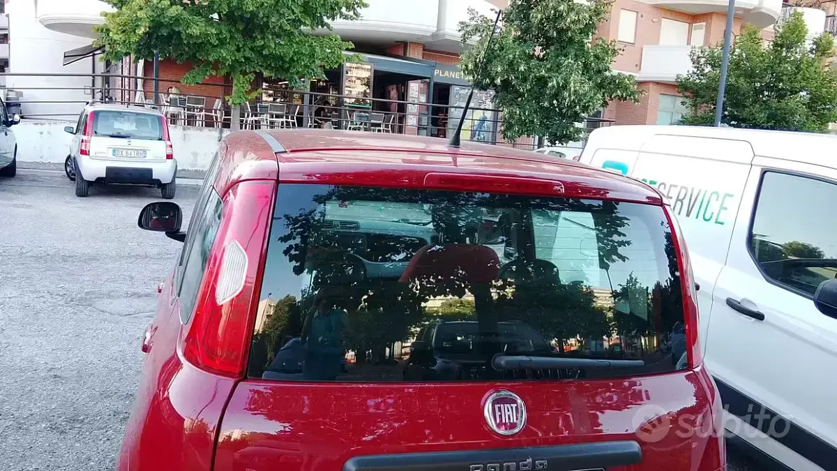 Usata Fiat Panda 85 CV (62 kW) 2013 Rosso Utilitaria
