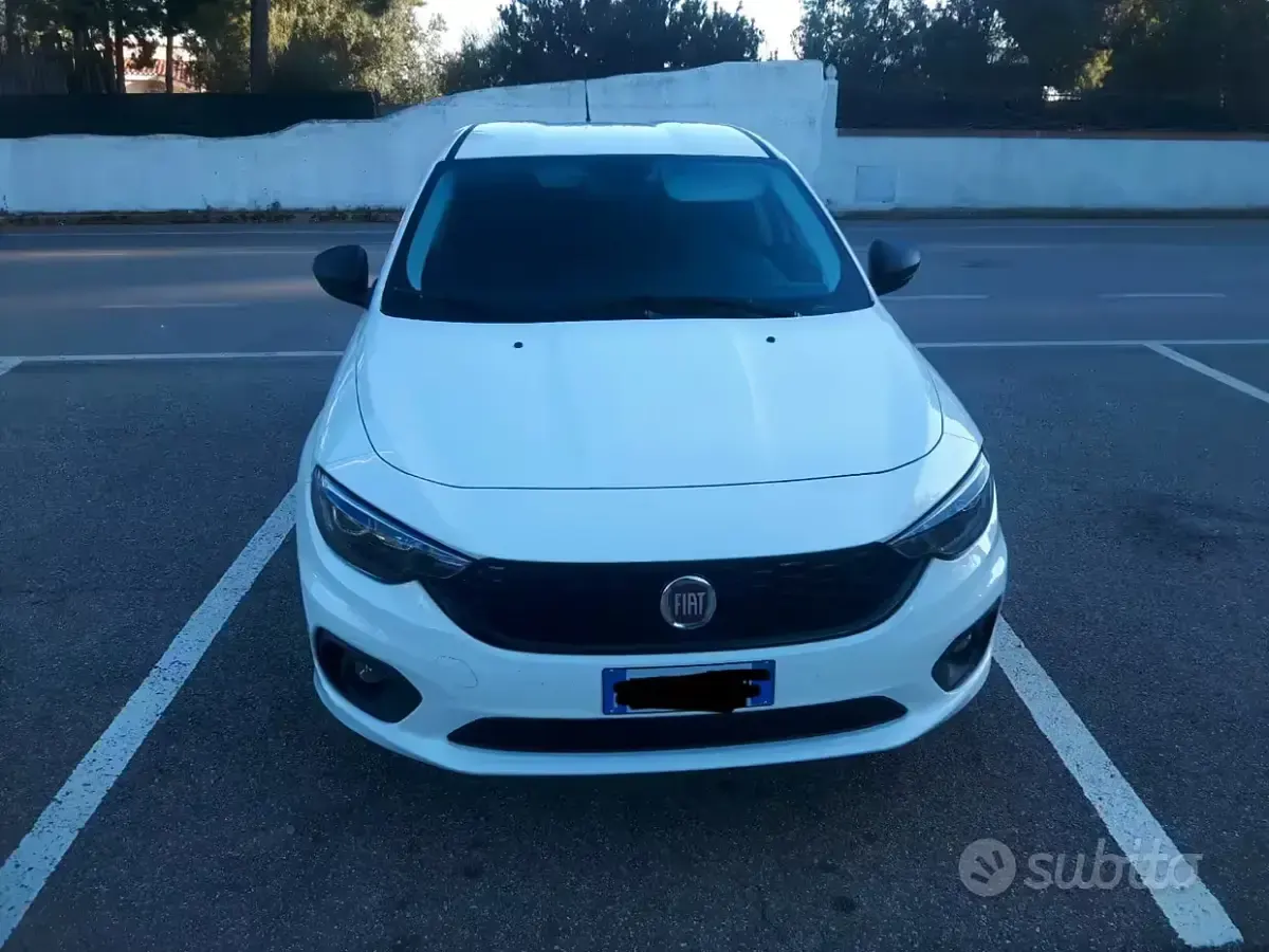 Usata Fiat Tipo Street 95 CV (69 kW) 2019 Bianco Berlina