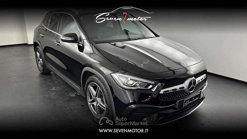 Usata Mercedes GLA180 Premium 150 CV (110 kW) 2022 Nero SUV