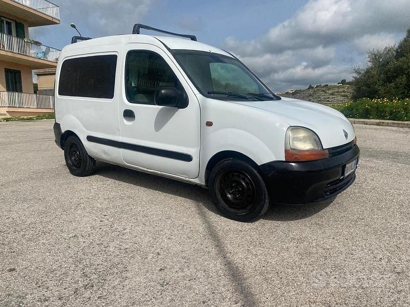 Usata Renault Kangoo 2000 Bianco Monovolume