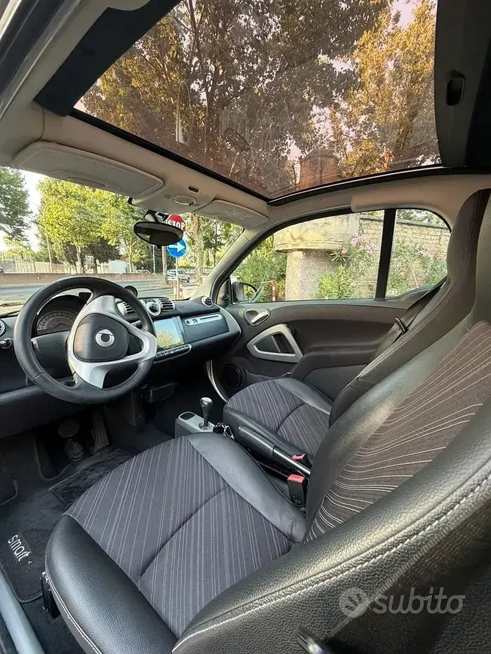Usata Smart ForTwo Coupé 61 CV (44 kW) 2012 Bianco Coupé