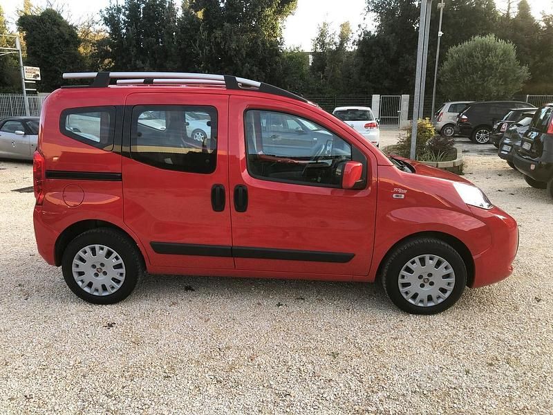 Usata Fiat Qubo Trekking 95 CV (69 kW) 2016 Rosso Monovolume