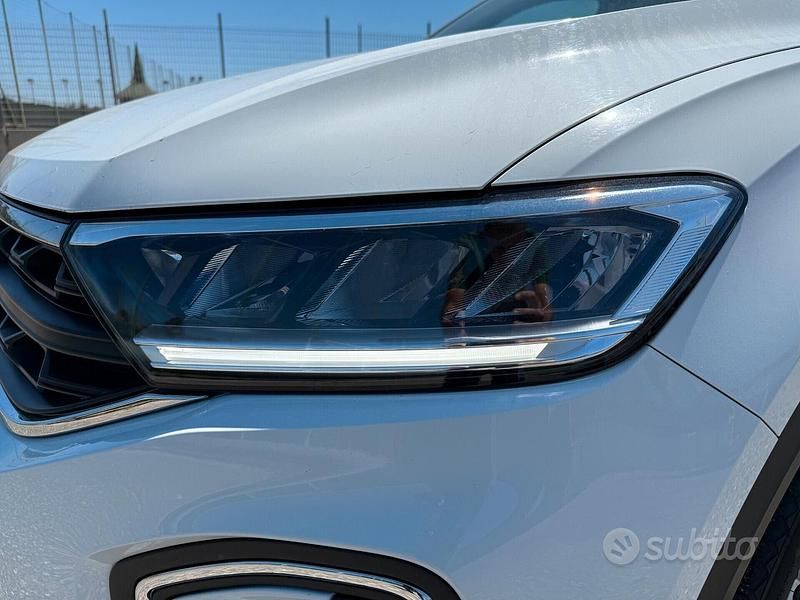 Usata VW T-Roc Style 110 CV (80 kW) 2023 Bianco SUV