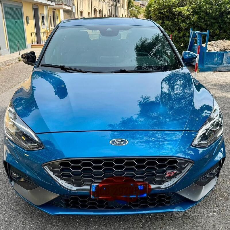 Usata 2020 Ford Focus ST Tre volumi | 22.000 € (Super prezzo) - Immagine 1/4