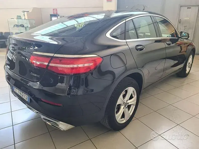 Occasion Mercedes GLC220 170 ch (125 kW) 2018 Noir Coupé