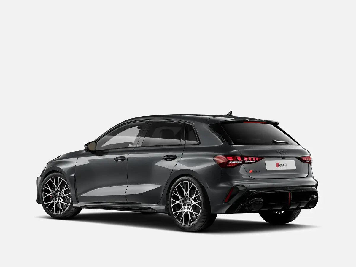 Nuova Audi RS3 Sportback Comfort 400 CV (294 kW) 2026 Grigio daytona perla Utilitaria